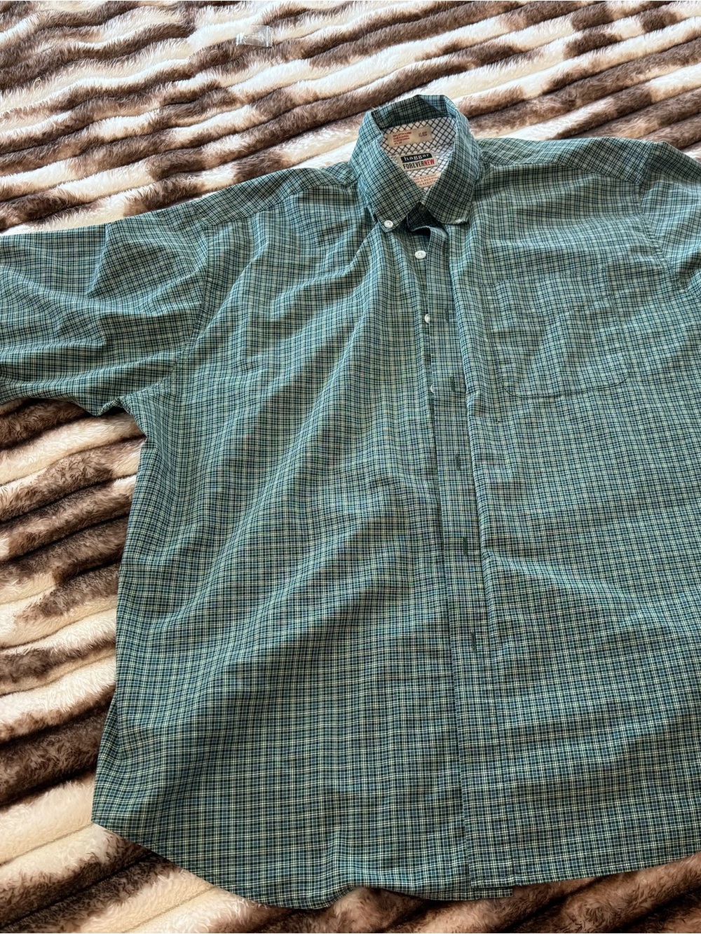 Haggar Green Plaid Button-Up Shirt
